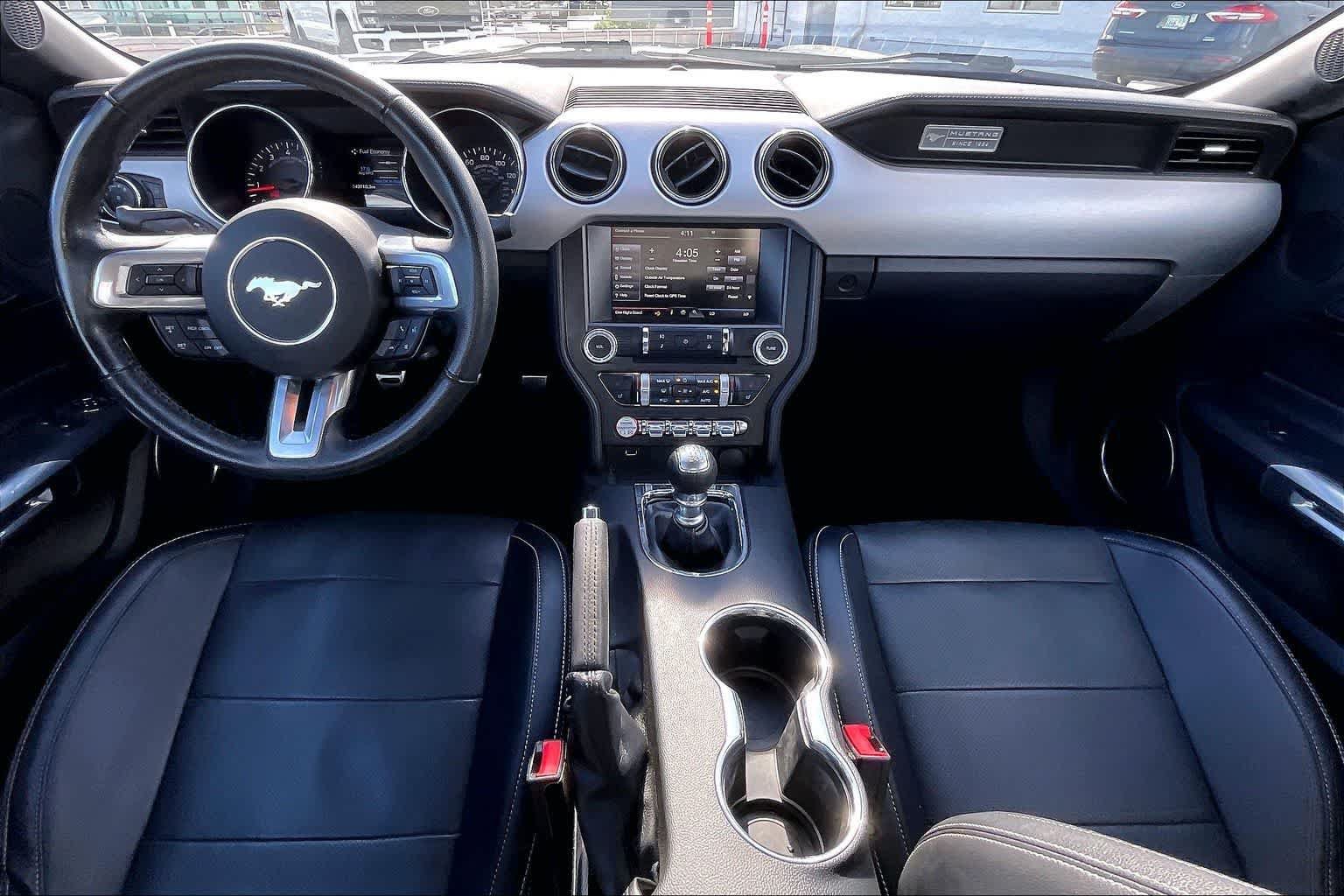 Used 2015 Ford Mustang GT Premium w/ Equipment Group 401A RWD image 10