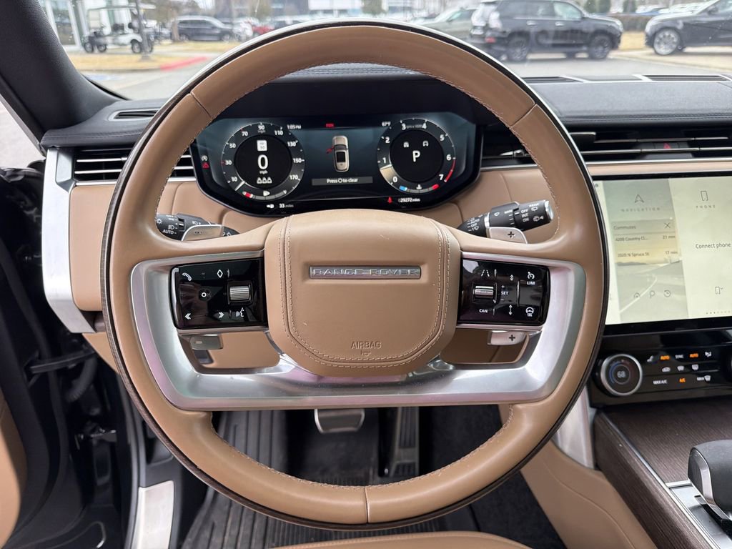 Used 2023 Land Rover Range Rover SE image 18