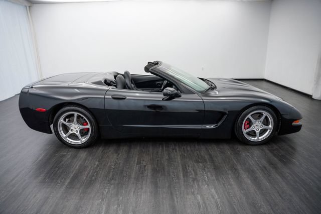 Used 2000 Chevrolet Corvette Convertible w/ Memory Pkg RWD image 6