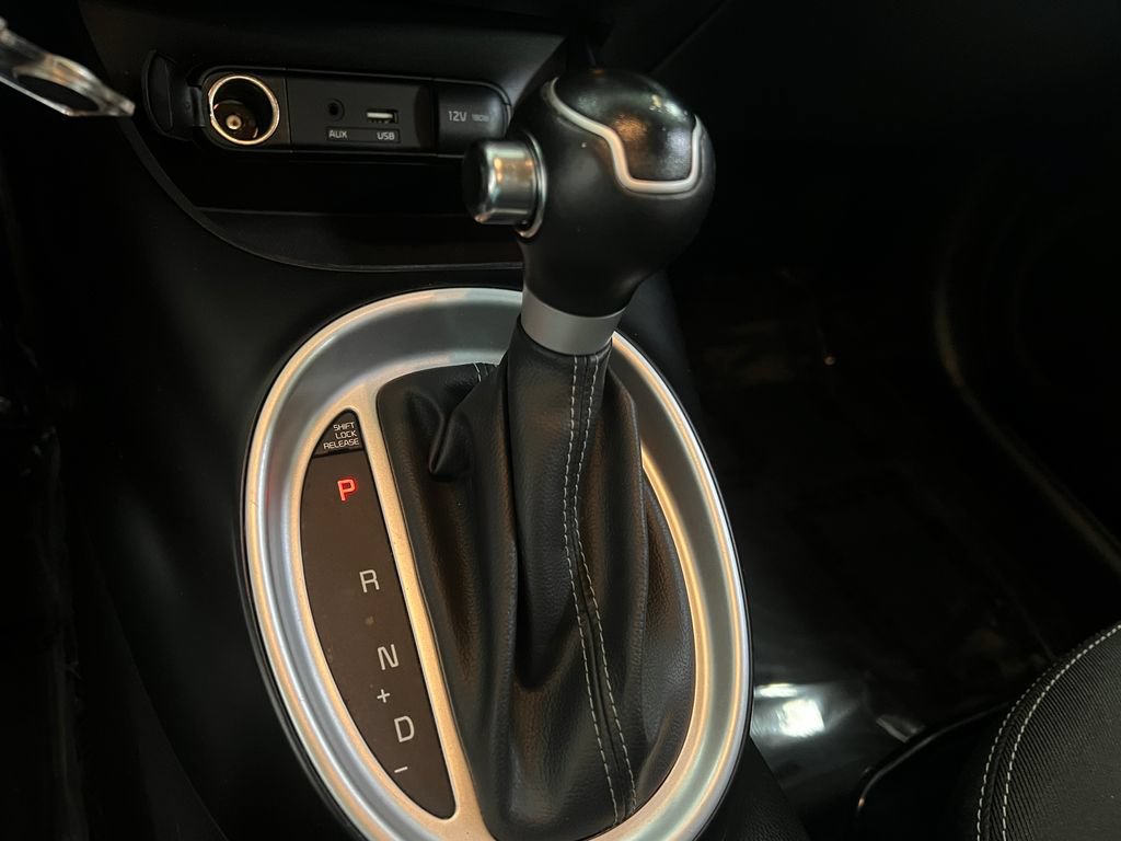Used 2018 Kia Soul + FWD image 24
