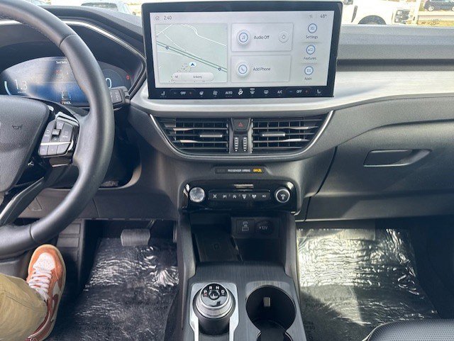 Certified 2023 Ford Escape Platinum AWD/4WD image 16