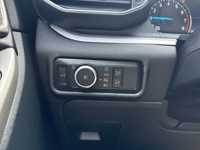 Used 2023 Ford Explorer XLT w/ Equipment Group 202A image 20