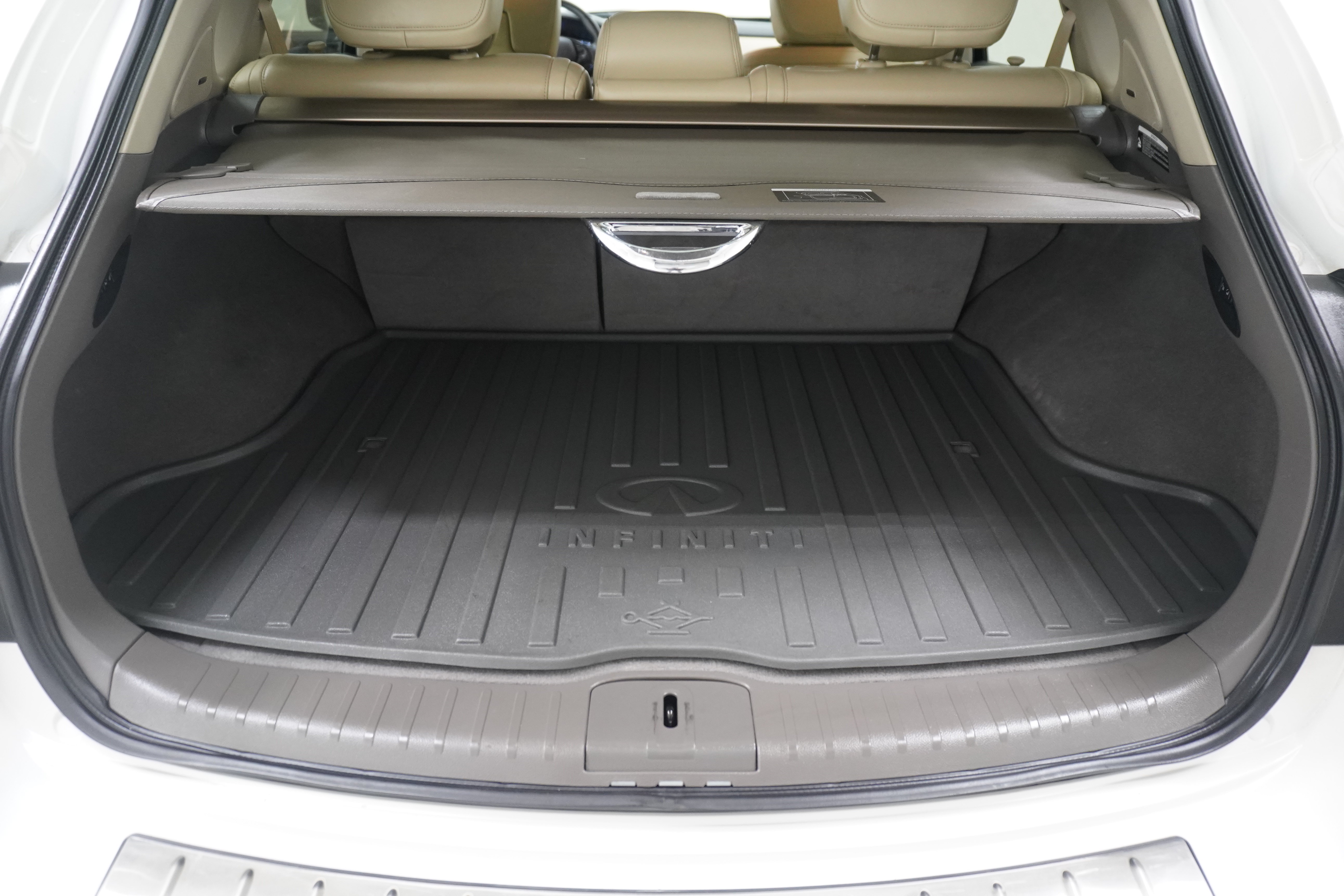 Used 2017 INFINITI QX50 2WD w/ Technology Package image 30