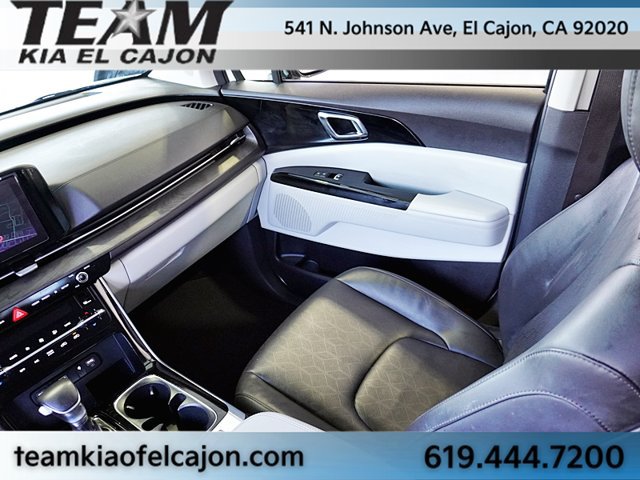 Certified 2024 Kia Carnival EX FWD image 26
