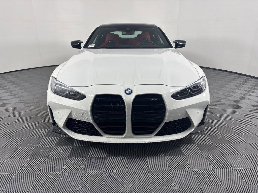 Used 2024 BMW M4 Coupe image 2