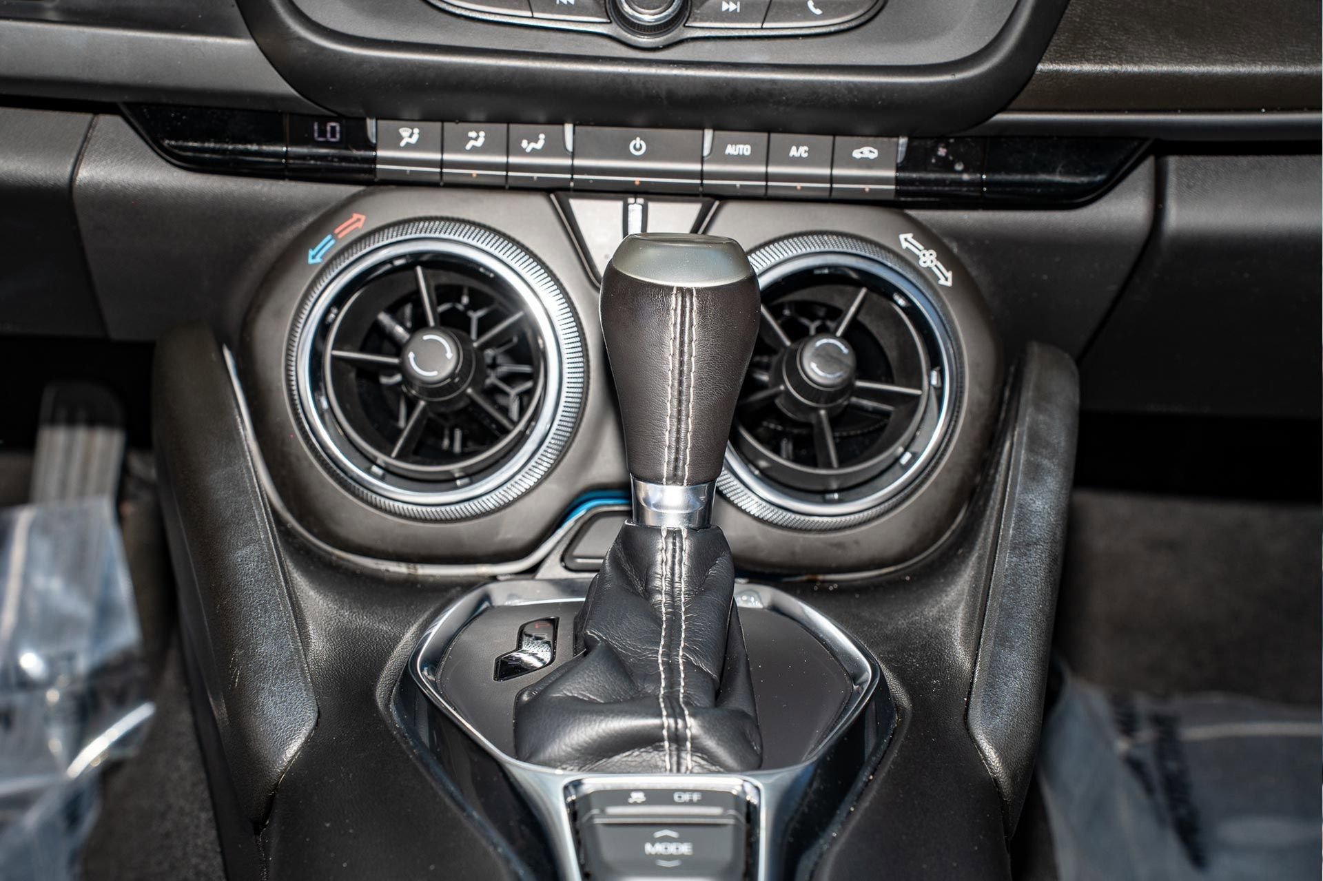 Used 2021 Chevrolet Camaro LT image 18