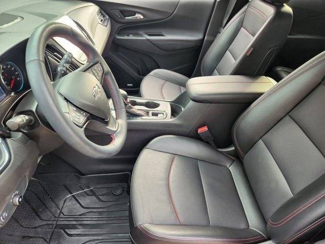 Used 2024 Chevrolet Equinox RS w/ RS Leather Package image 4