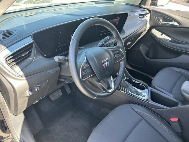 Used 2025 Buick Encore GX Preferred w/ Comfort Package FWD image 19