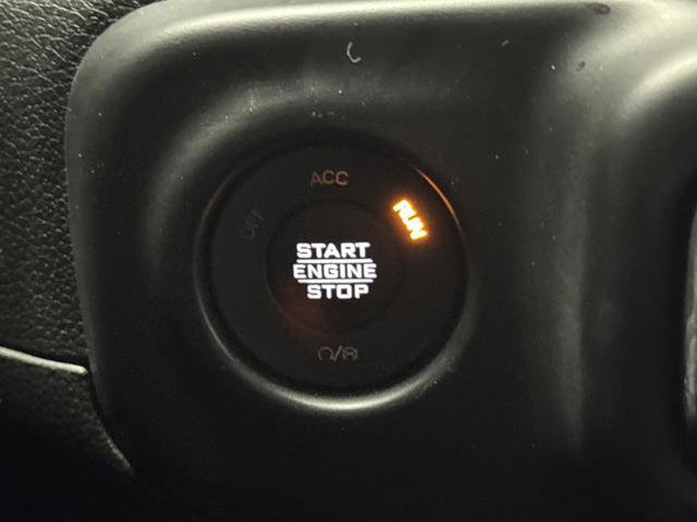 Used 2022 Jeep Gladiator Overland AWD/4WD image 21