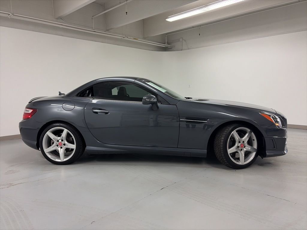 Used 2014 Mercedes-Benz SLK 250 image 7