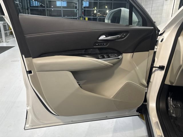 Used 2019 Cadillac XT4 Premium Luxury AWD/4WD image 15