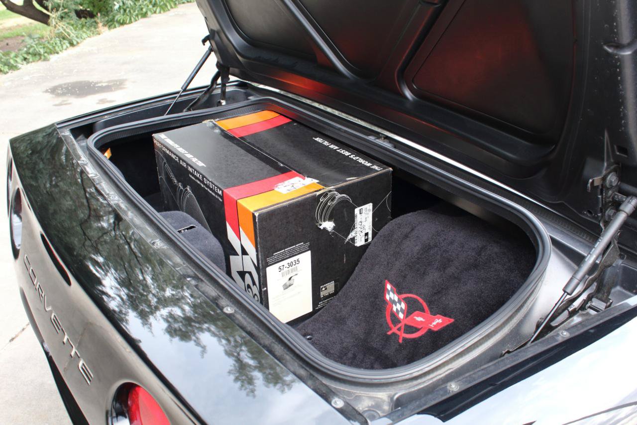 Used 2002 Chevrolet Corvette Convertible w/ Preferred Equipment Group2 RWD image 48