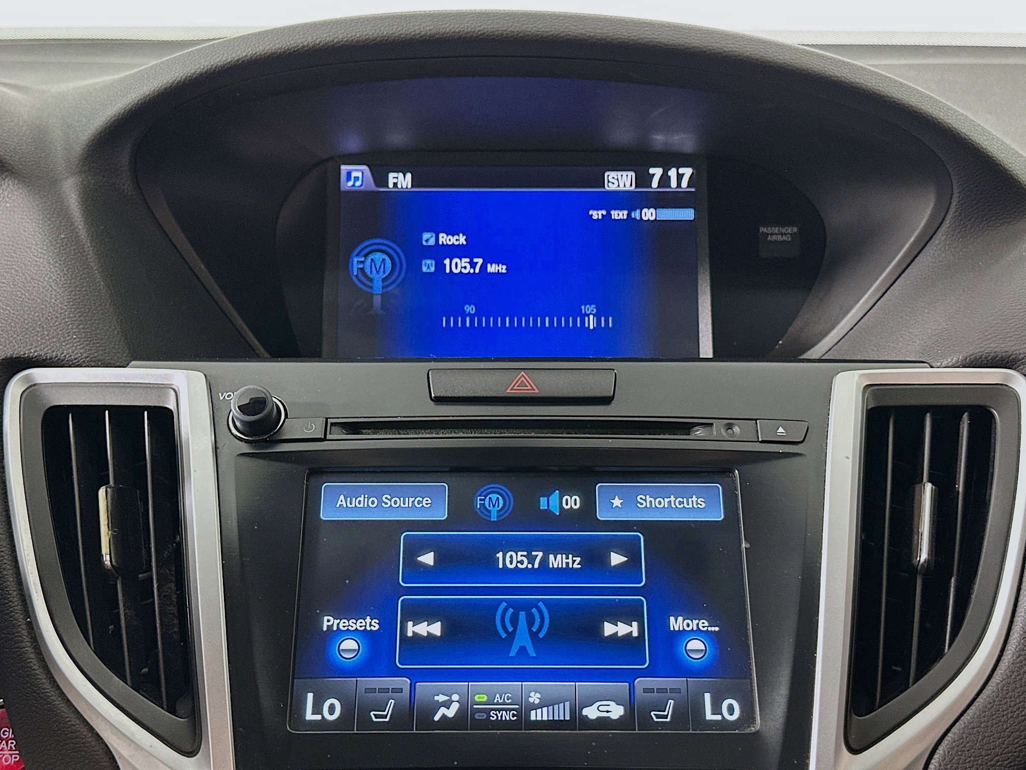 Used 2016 Acura TLX V6 image 21