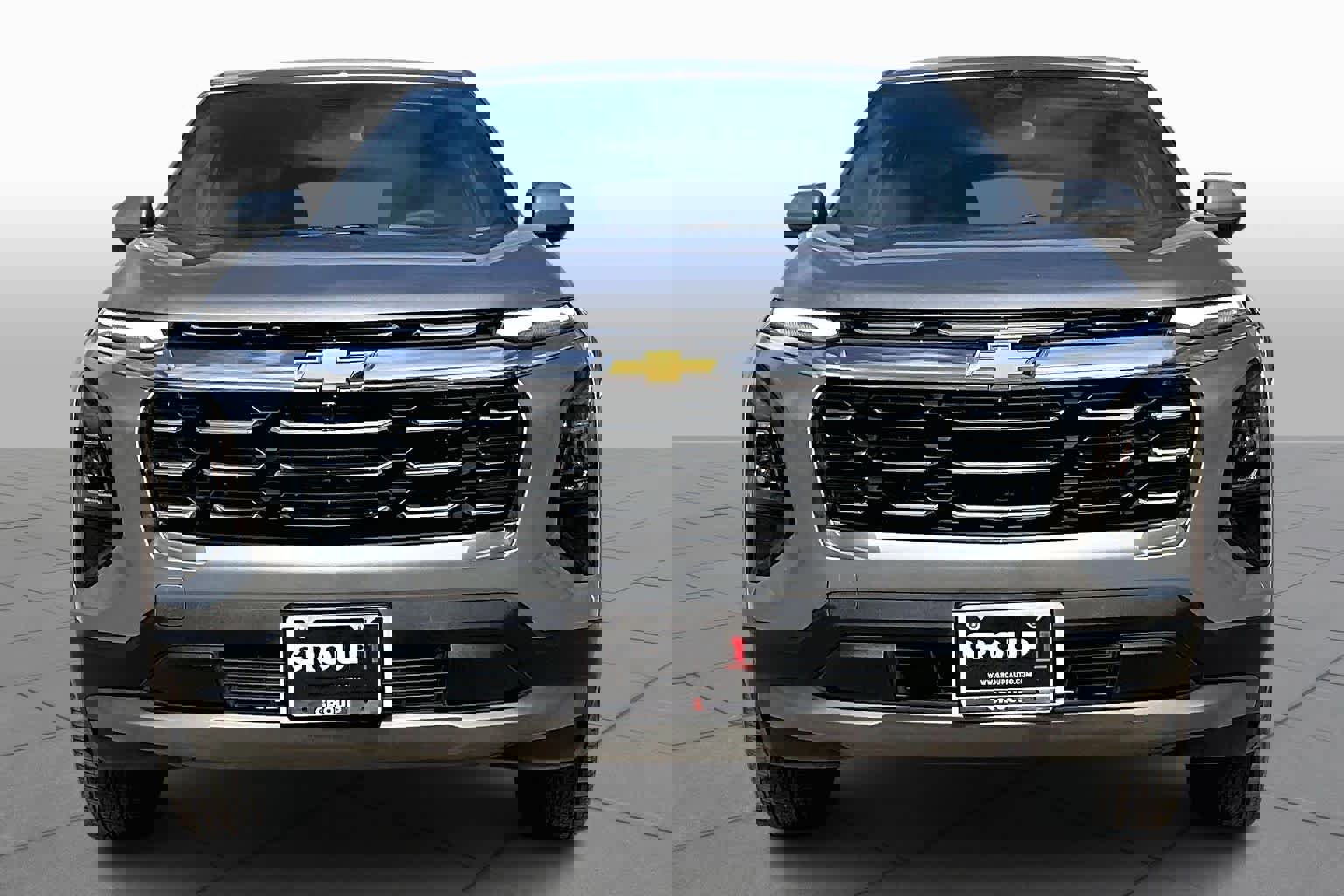 Used 2025 Chevrolet Equinox LT image 3