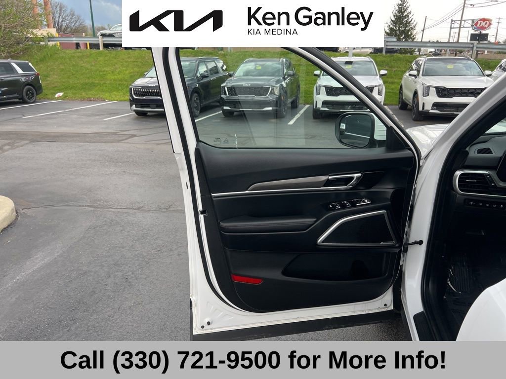 Certified 2023 Kia Telluride EX X-Line AWD/4WD image 26