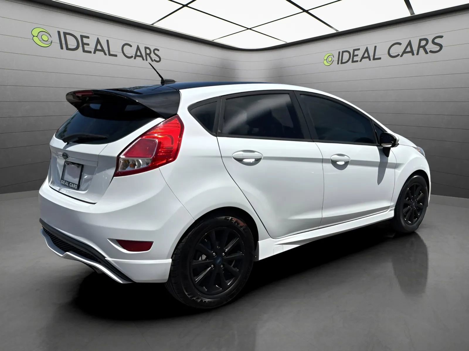 Used 2019 Ford Fiesta ST-Line FWD image 5