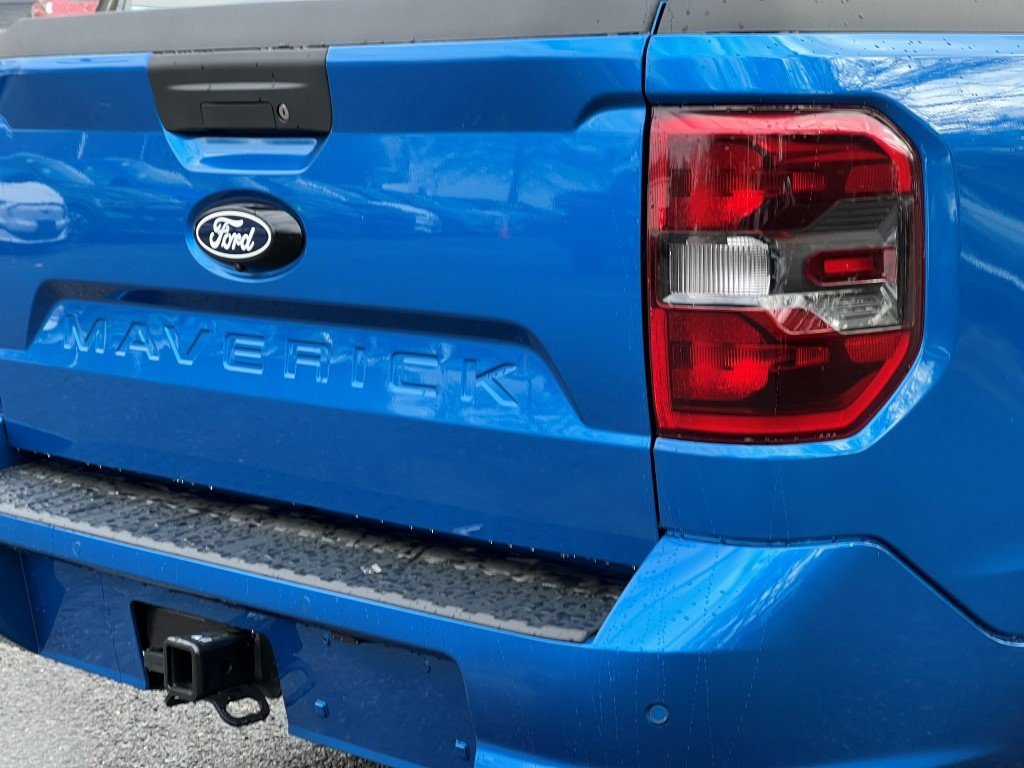 New 2026 Ford Maverick Lobo image 5