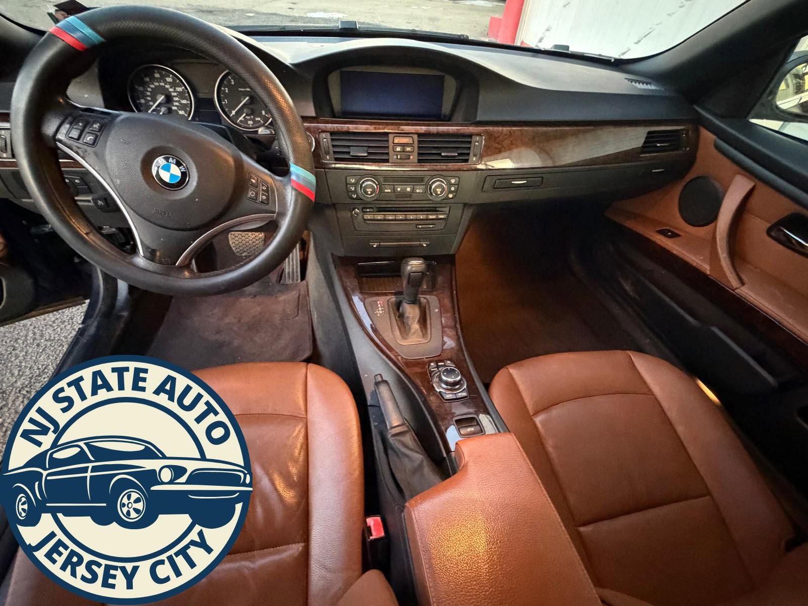 Used 2009 BMW 328i Convertible image 3