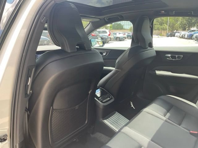 Certified 2023 Volvo S60 T8 Ultimate w/ Climate Package AWD/4WD image 22