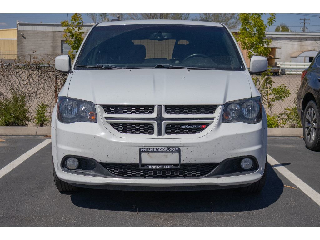 Used 2017 Dodge Grand Caravan GT FWD image 2