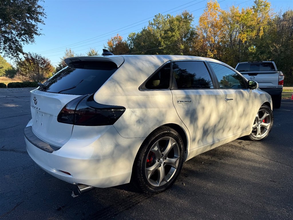 Used 2011 Toyota Venza w/ Convenience Pkg FWD image 5