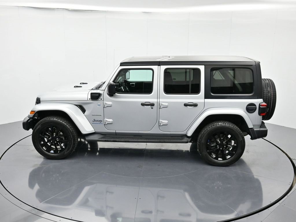 Used 2023 Jeep Wrangler Unlimited Sahara image 47