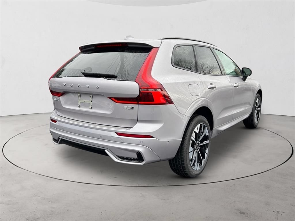 New 2026 Volvo XC60 B5 Plus w/ Protection Package Premier AWD/4WD image 5