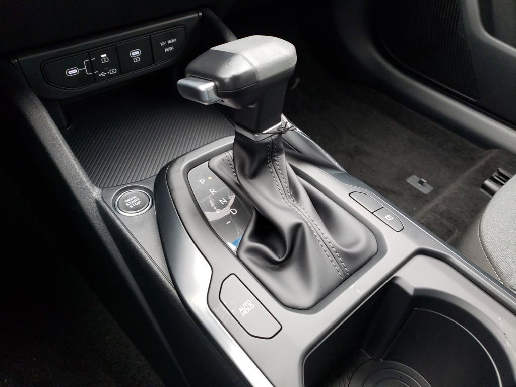New 2025 Kia K4 LXS image 22