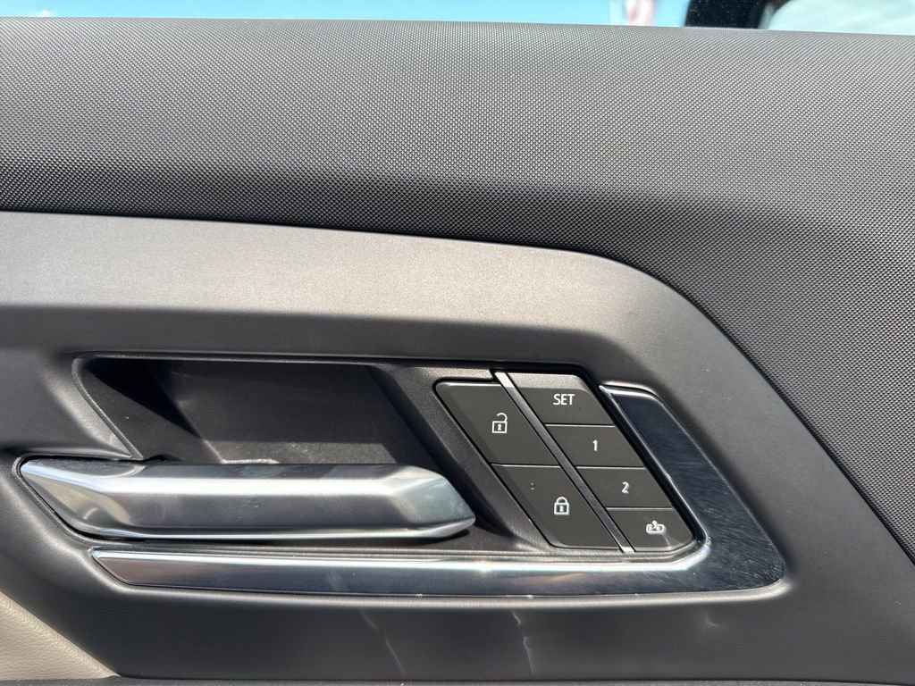 Used 2026 Chevrolet Silverado EV Trail Boss w/ LPO, Gameday Tailgate Package image 11