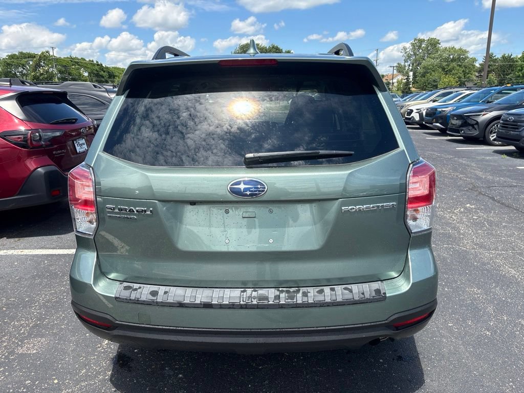 Used 2018 Subaru Forester 2.5i Premium AWD/4WD image 4