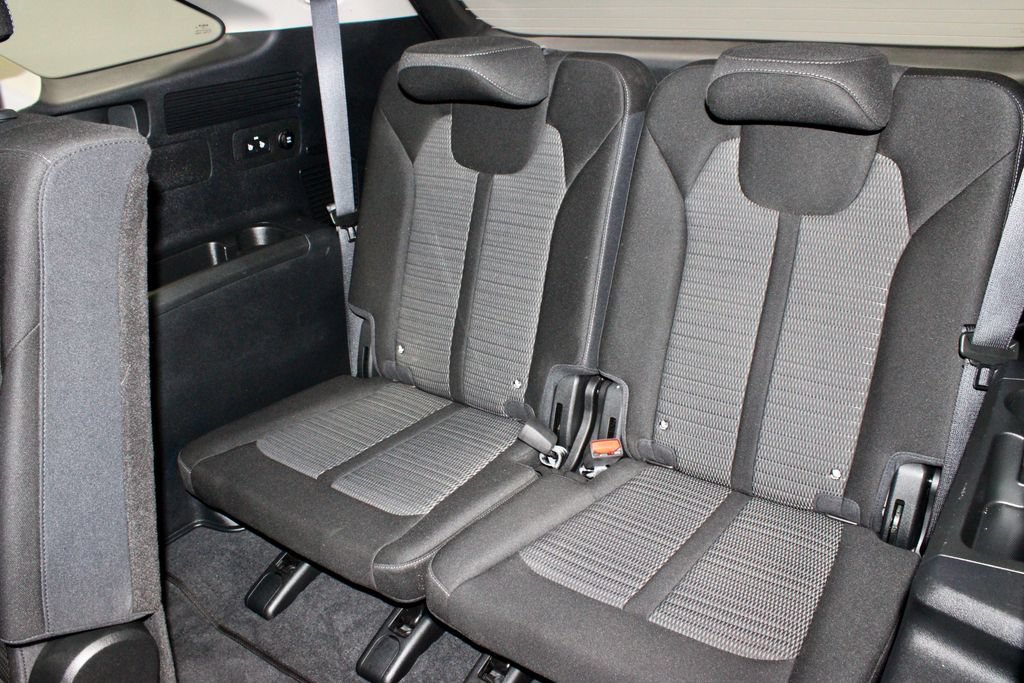 Used 2025 Kia Sorento LX FWD image 22