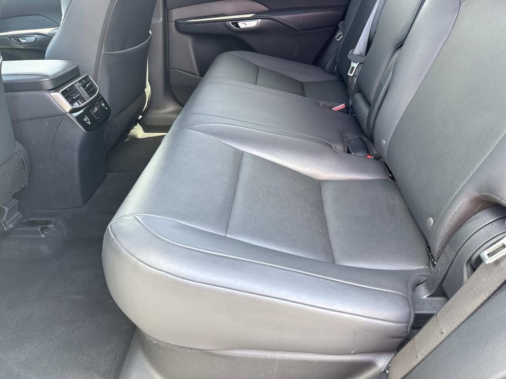 Used 2023 Lexus RX 350 Premium w/ Accessory Package (Z1) image 14