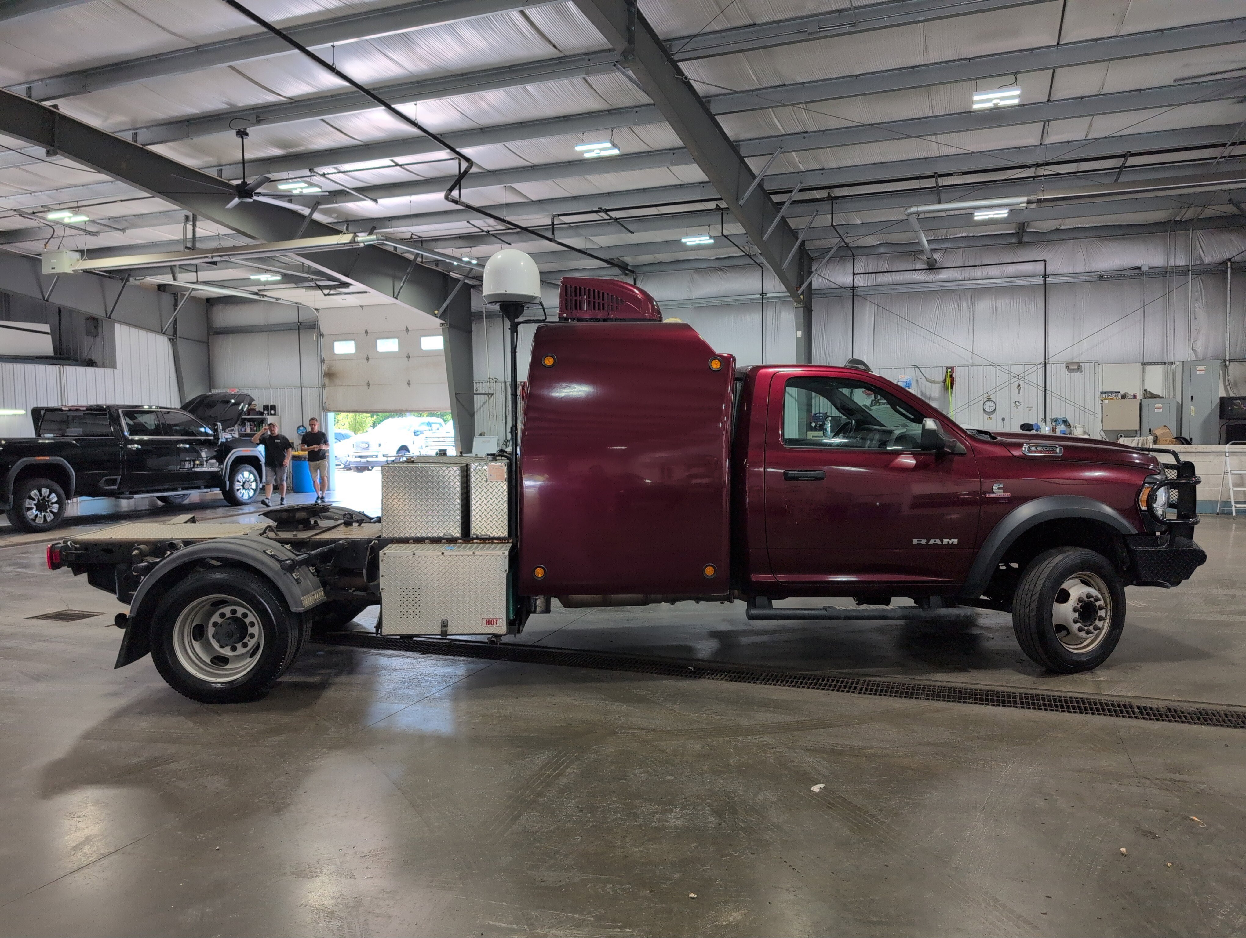 Used 2021 RAM 5500 Tradesman image 2