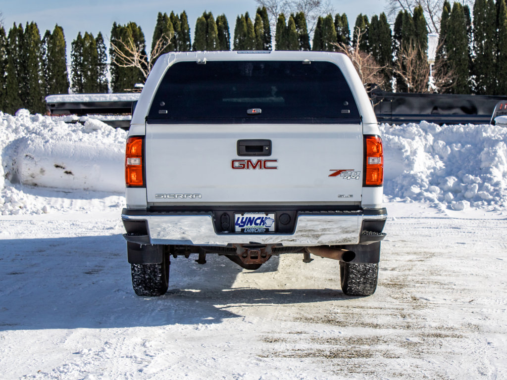 Used 2016 GMC Sierra 2500 SLE image 3