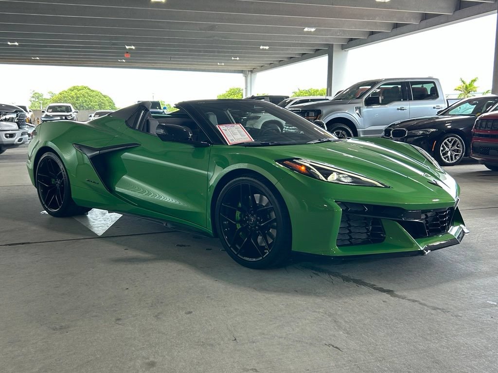 Used 2026 Chevrolet Corvette Z06 RWD image 13