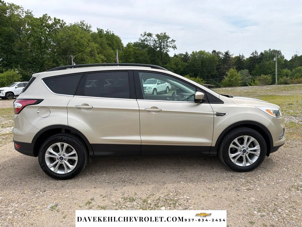 Used 2018 Ford Escape SE FWD image 6
