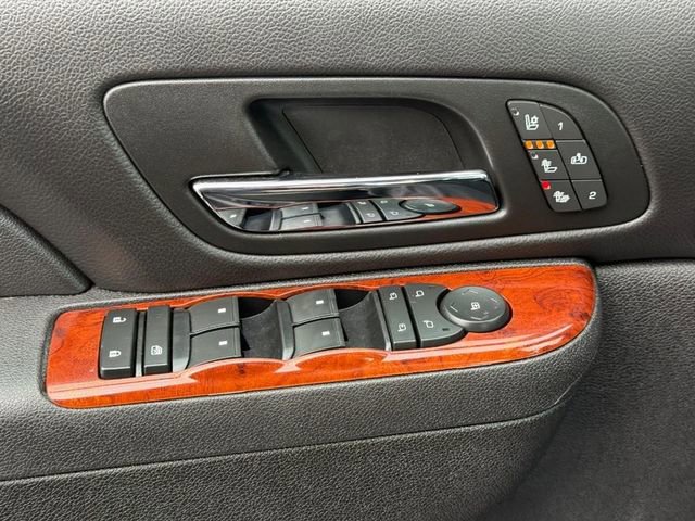 Used 2014 Chevrolet Tahoe LTZ image 26
