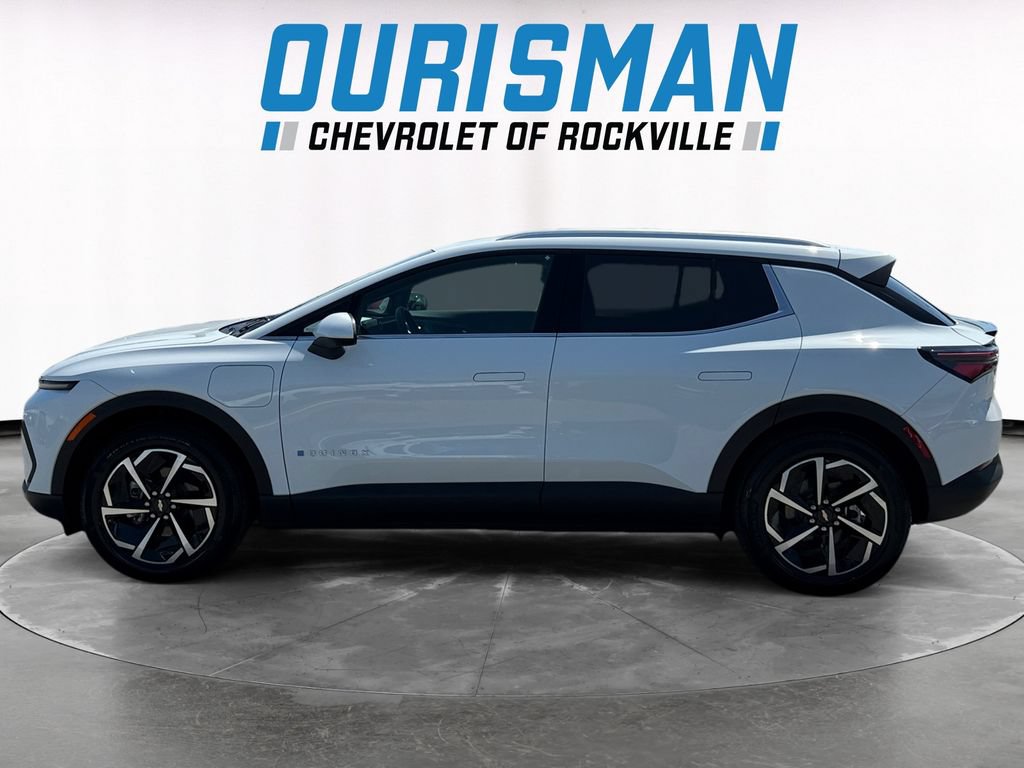 New 2026 Chevrolet Equinox EV LT AWD/4WD image 3
