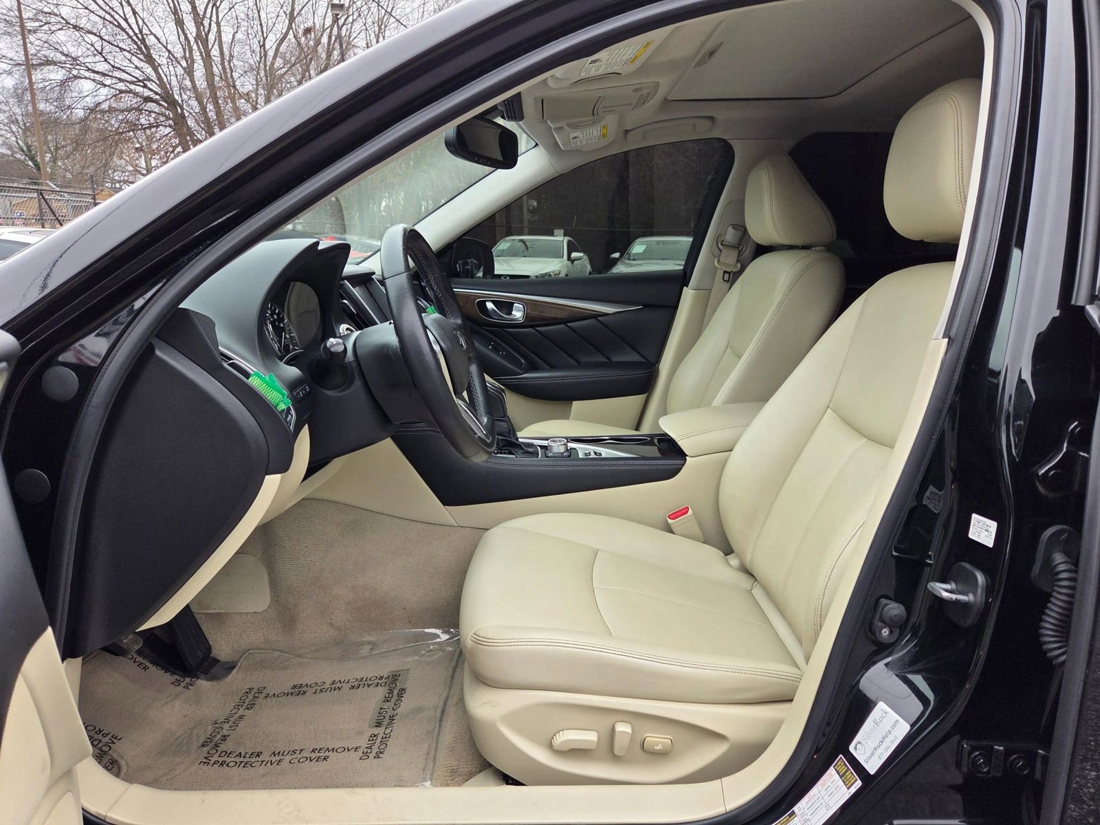 Used 2018 INFINITI Q50 Luxe w/ Essential Package (3.0T Luxe) image 10