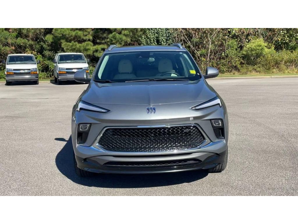 Certified 2024 Buick Encore GX Sport Touring image 7