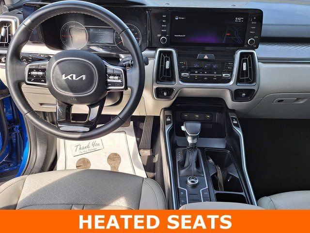 Used 2022 Kia Sorento S w/ Panoramic Sunroof Package FWD image 25