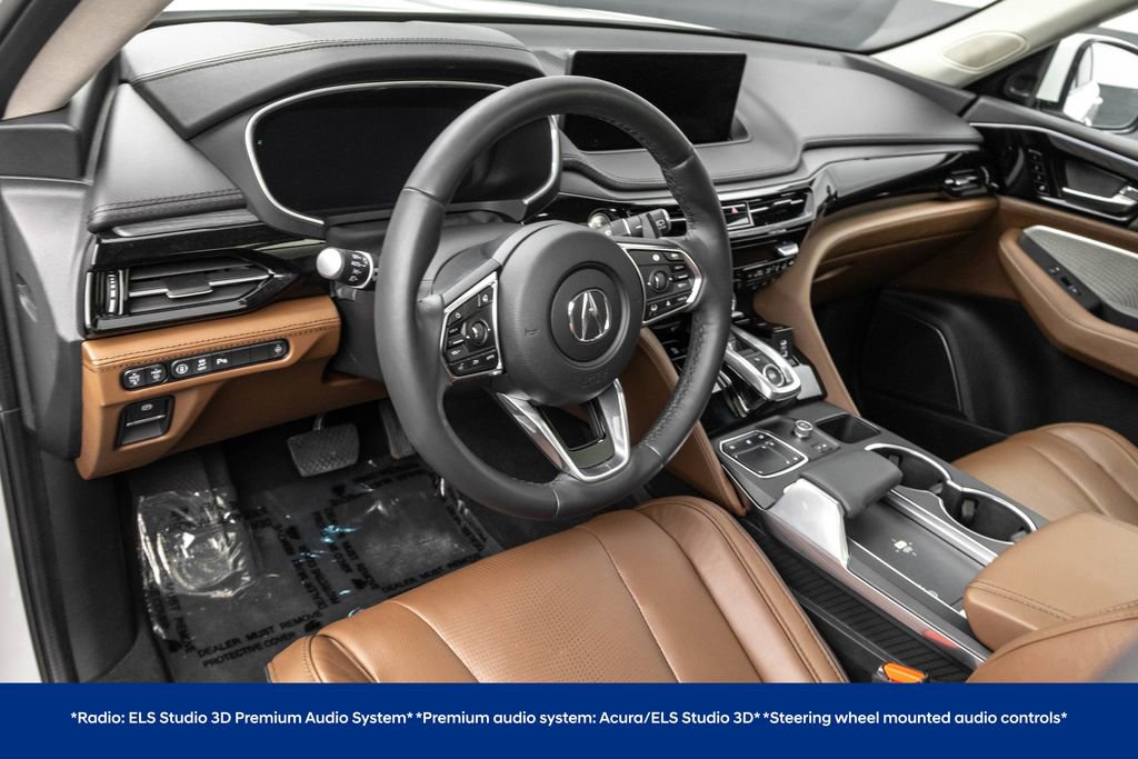 Used 2023 Acura MDX SH-AWD w/ Advance Package image 4