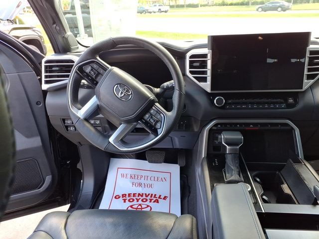 Used 2025 Toyota Sequoia Platinum AWD/4WD image 11