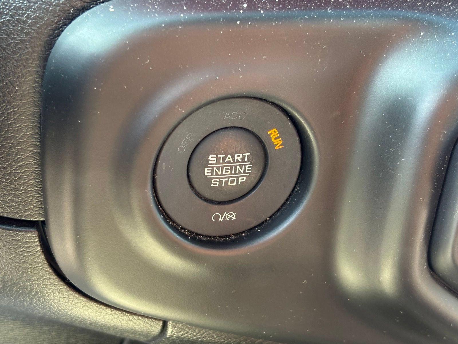Used 2022 Jeep Wrangler Rubicon AWD/4WD image 8