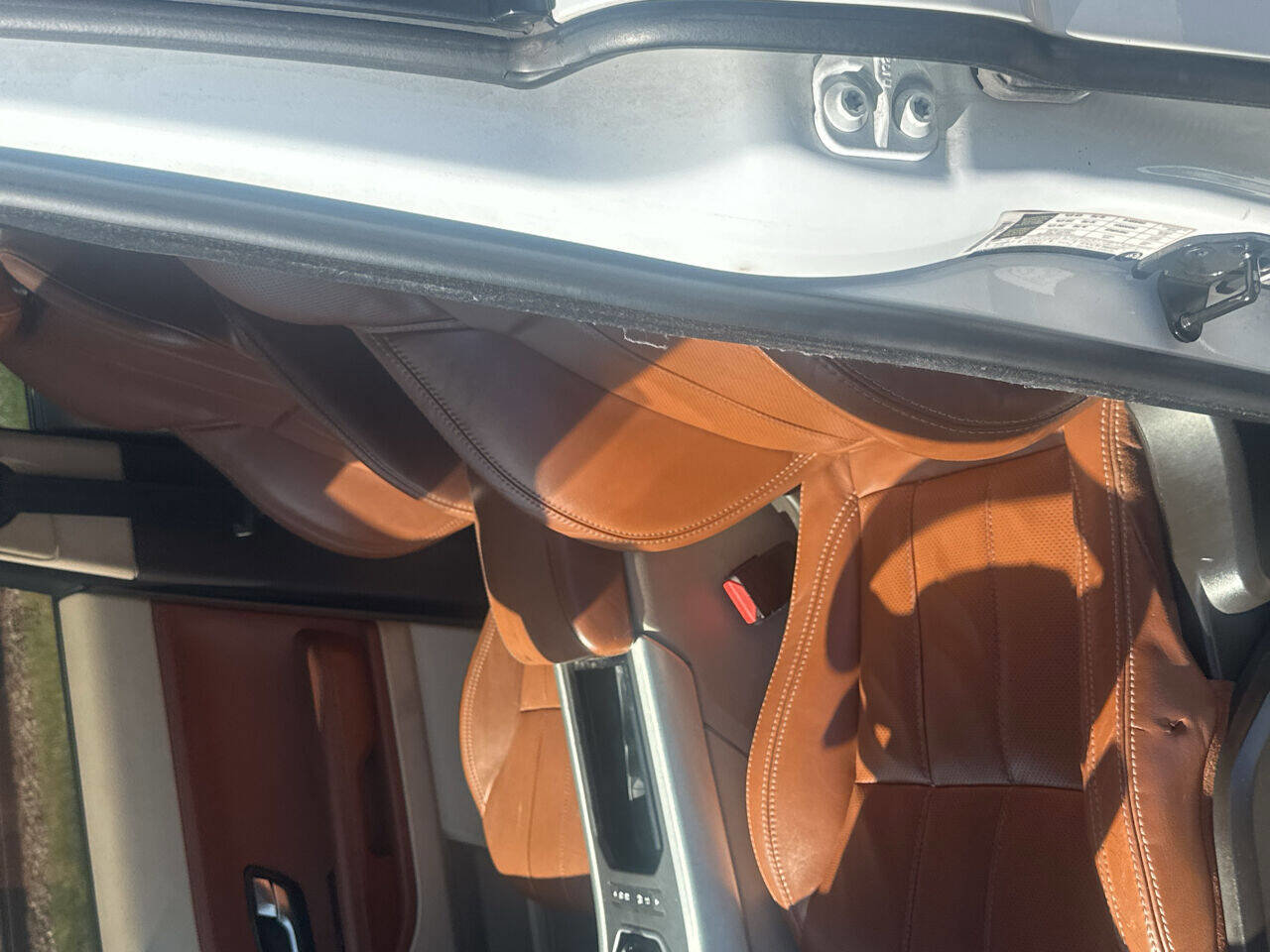 Used 2014 Land Rover Range Rover Evoque Prestige image 2