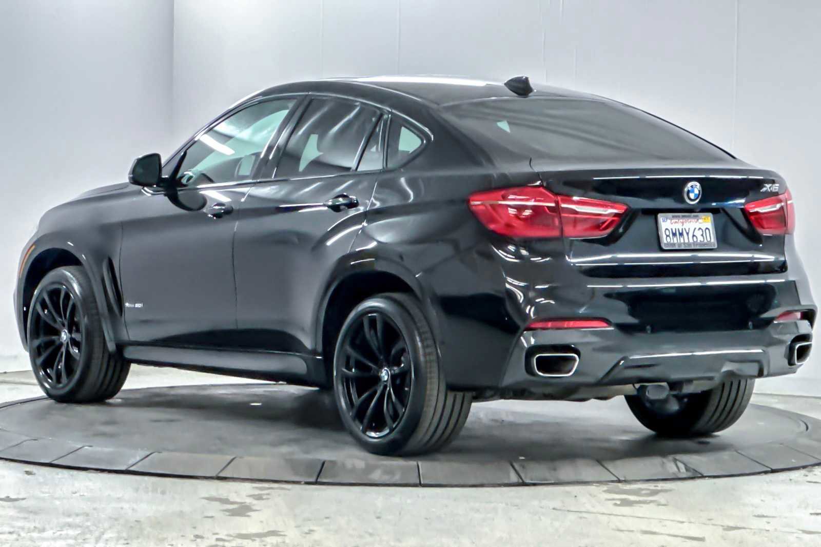 Used 2019 BMW X6 xDrive50i w/ M Sport Package image 6