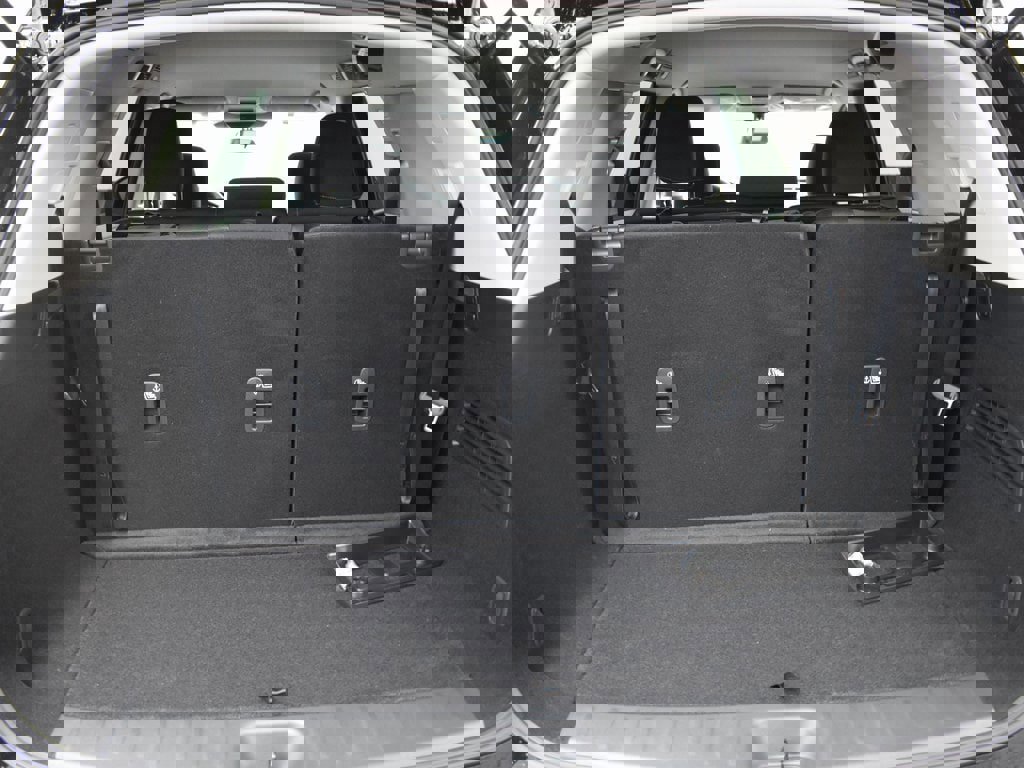 New 2025 Nissan Pathfinder S image 11