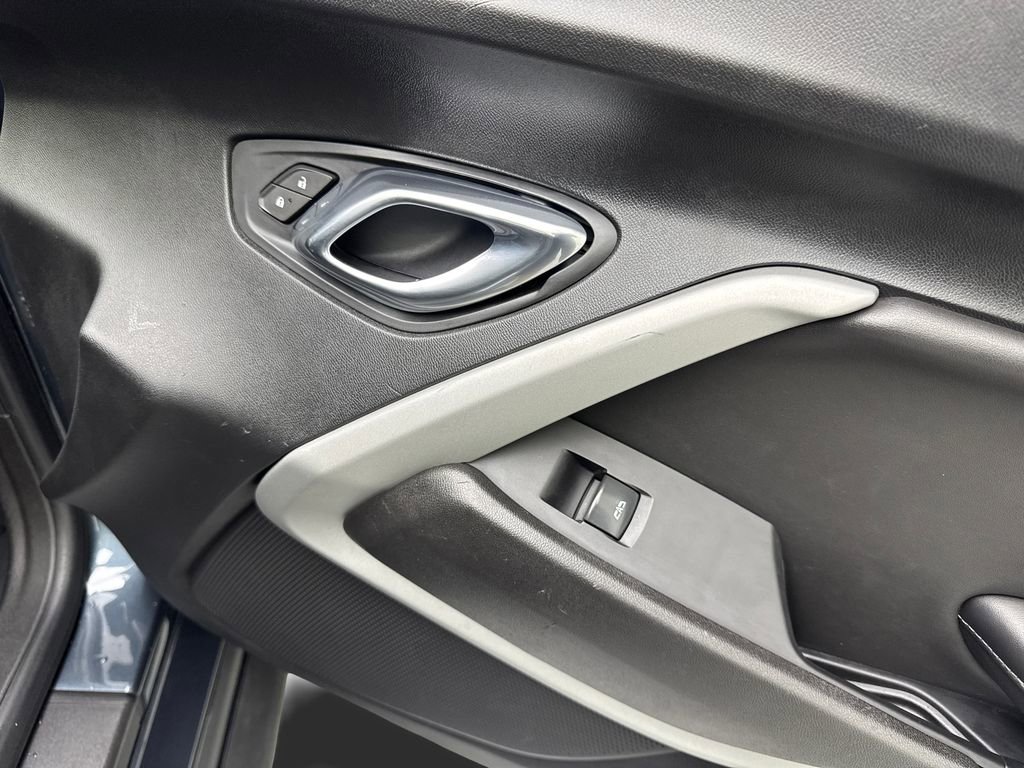 Used 2019 Chevrolet Camaro SS w/ LPO, Ground Effects Package image 44