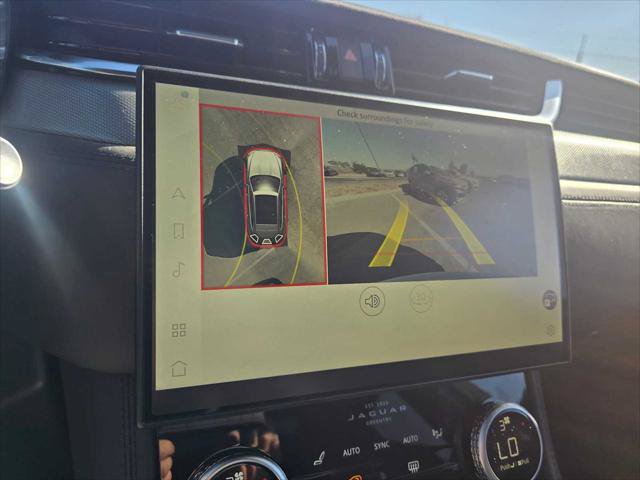 Used 2024 Jaguar F-PACE SVR AWD/4WD image 30