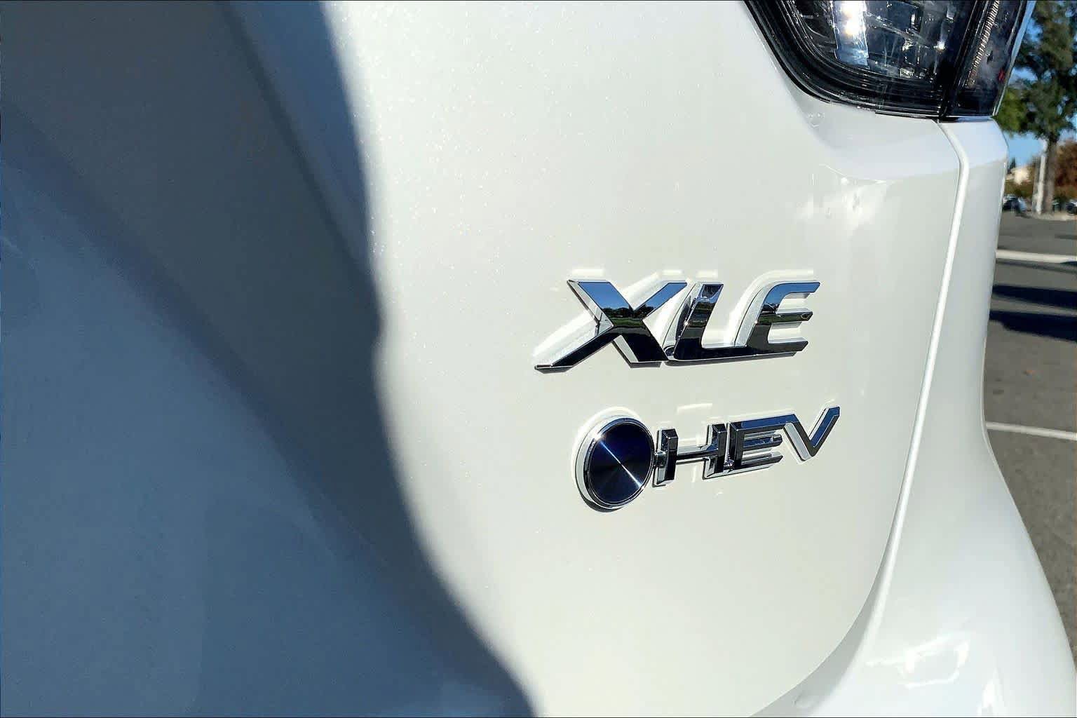 New 2026 Toyota Corolla XLE FWD image 15